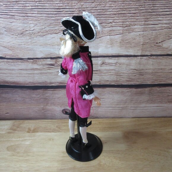 George Washington FAO Schwarz Limited Edition Barbie Doll 1996 Mattel #17557 - Picture 8 of 10